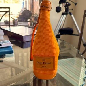 Veuve Clicquot ice jacket